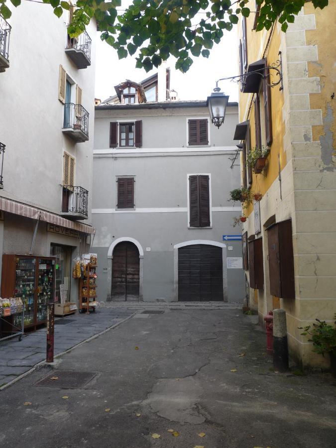 Apartments Cusius And Horta Orta San Giulio Δωμάτιο φωτογραφία