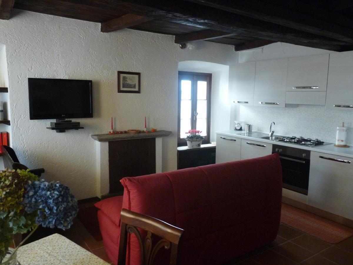 Apartments Cusius And Horta Orta San Giulio Δωμάτιο φωτογραφία